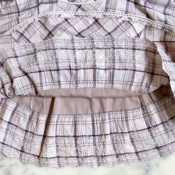 Limited Too multi color sparkling plaid skirt w/embroidery, layers and lining. - Picture 7 of 8